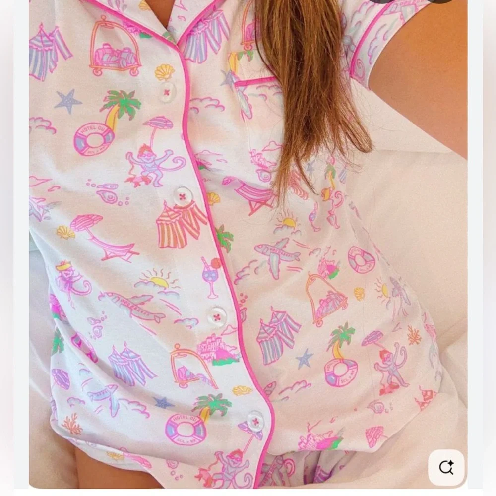 Roller Rabbit Stoney Clover PJS - Picture 2 of 8